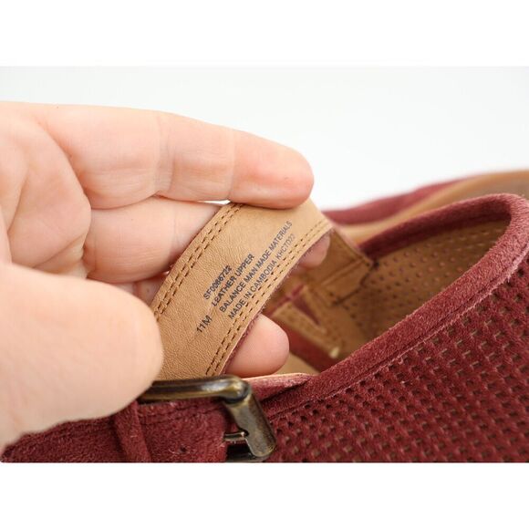 Sofft Womens Sabie Wedge Slingback Mules Booties Red Suede Perforated 11 M - Picture 13 of 13